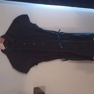 Tommy Hilfiger bleu with white polka dots and short sleeves